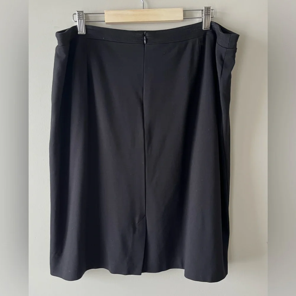 Conrad C Black A-Line Skirt with Stretch Size 18 Noir Essential Business Casual - Picture 4 of 11